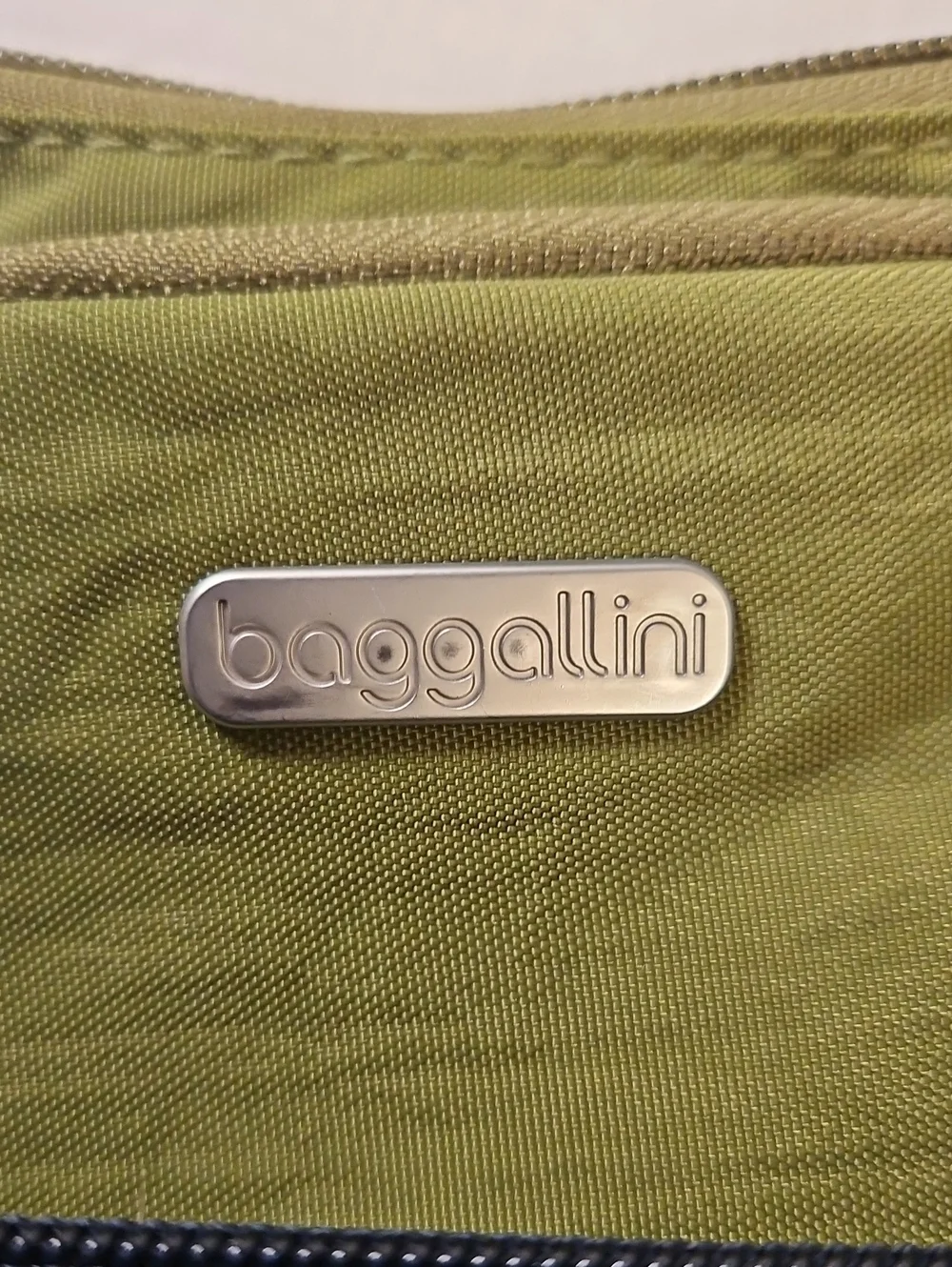 Baggallini set of 2 Crossbody Shoulder Bags - Olive Green & Black